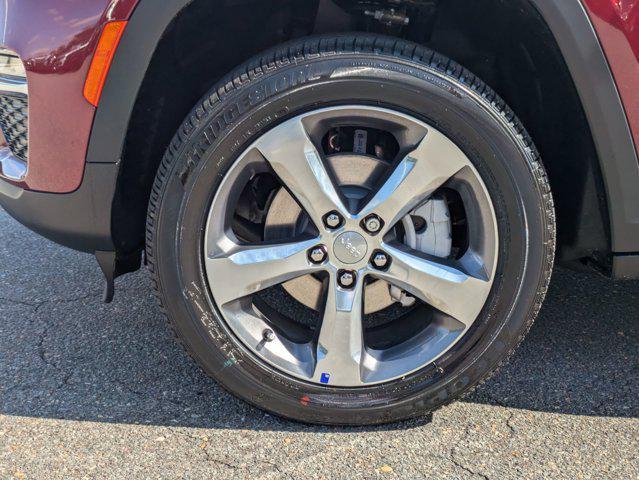 new 2025 Jeep Grand Cherokee car, priced at $48,980