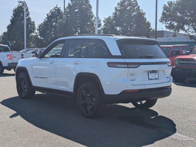 new 2025 Jeep Grand Cherokee car, priced at $50,590