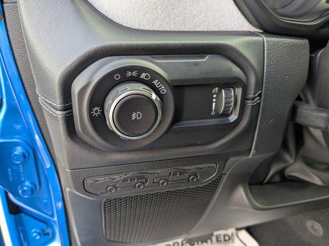 new 2025 Jeep Wrangler car, priced at $47,283