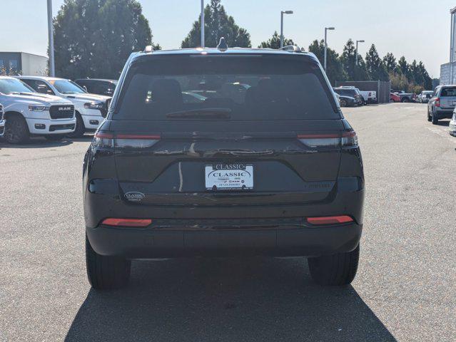 new 2024 Jeep Grand Cherokee car, priced at $44,875