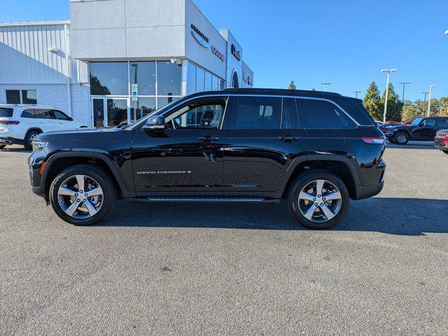 new 2025 Jeep Grand Cherokee car, priced at $48,980