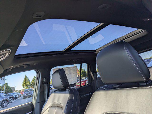 new 2025 Jeep Grand Cherokee car, priced at $48,980