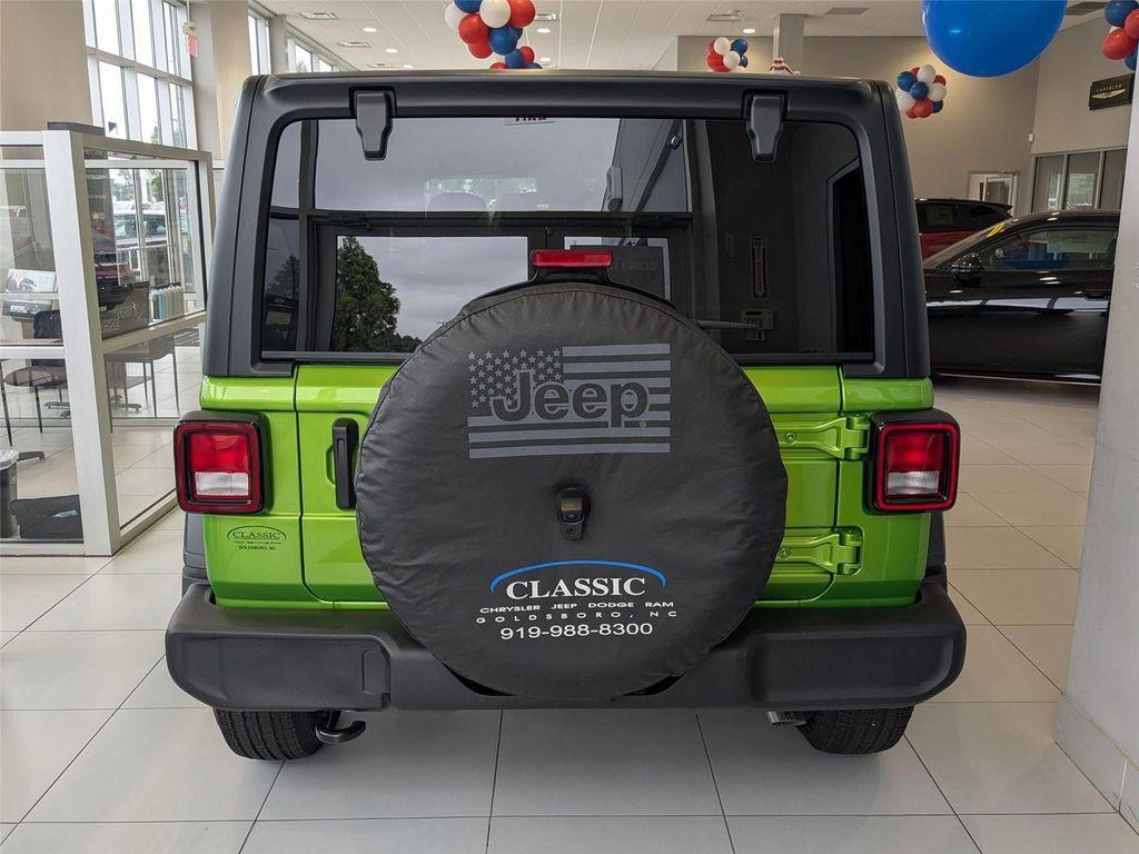new 2025 Jeep Wrangler car, priced at $45,275