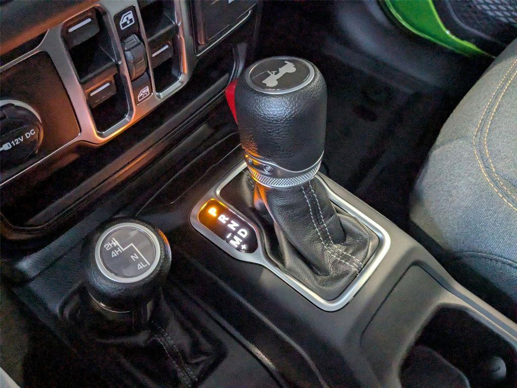 new 2025 Jeep Wrangler car, priced at $45,275