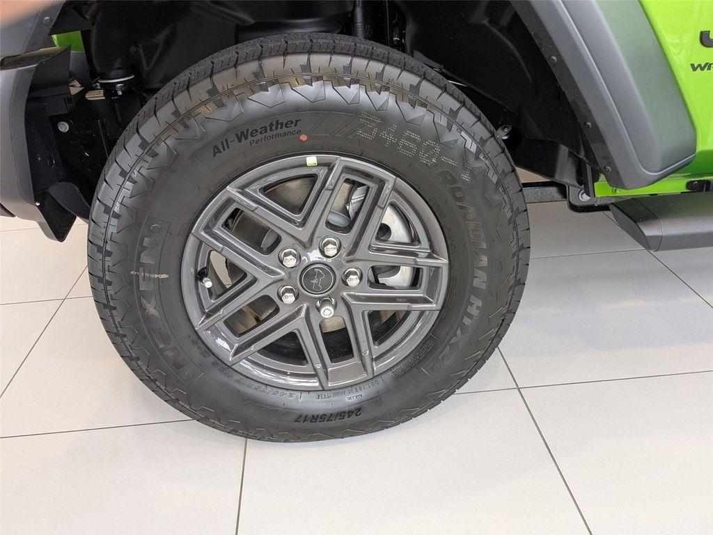 new 2025 Jeep Wrangler car, priced at $45,275