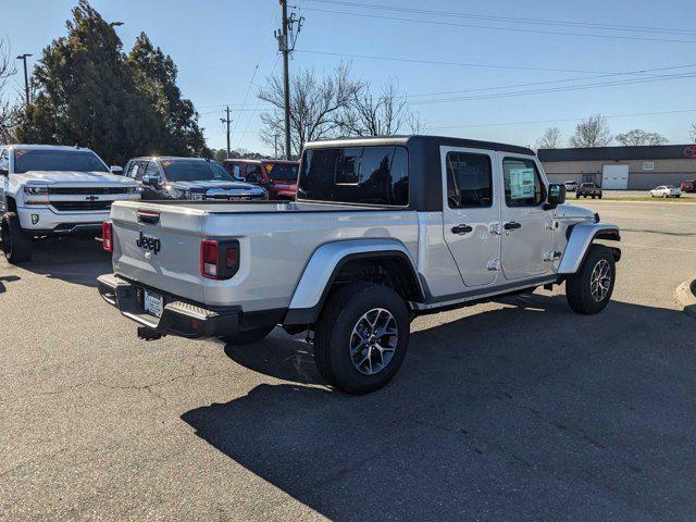 new 2024 Jeep Gladiator car, priced at $45,870