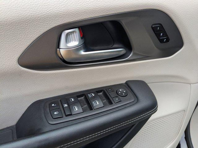 used 2024 Chrysler Pacifica car, priced at $28,900