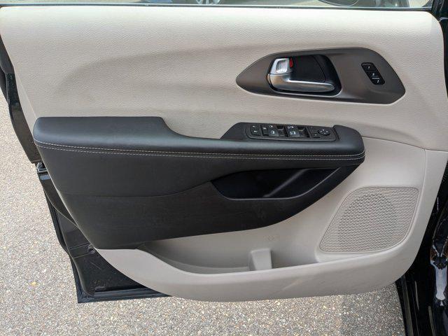 used 2024 Chrysler Pacifica car, priced at $28,900