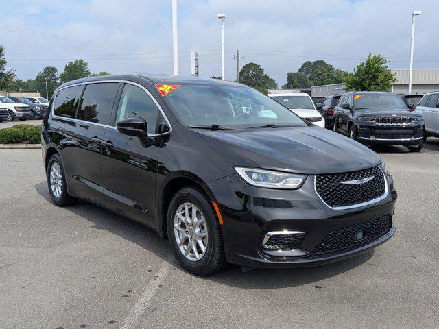 used 2024 Chrysler Pacifica car, priced at $28,900