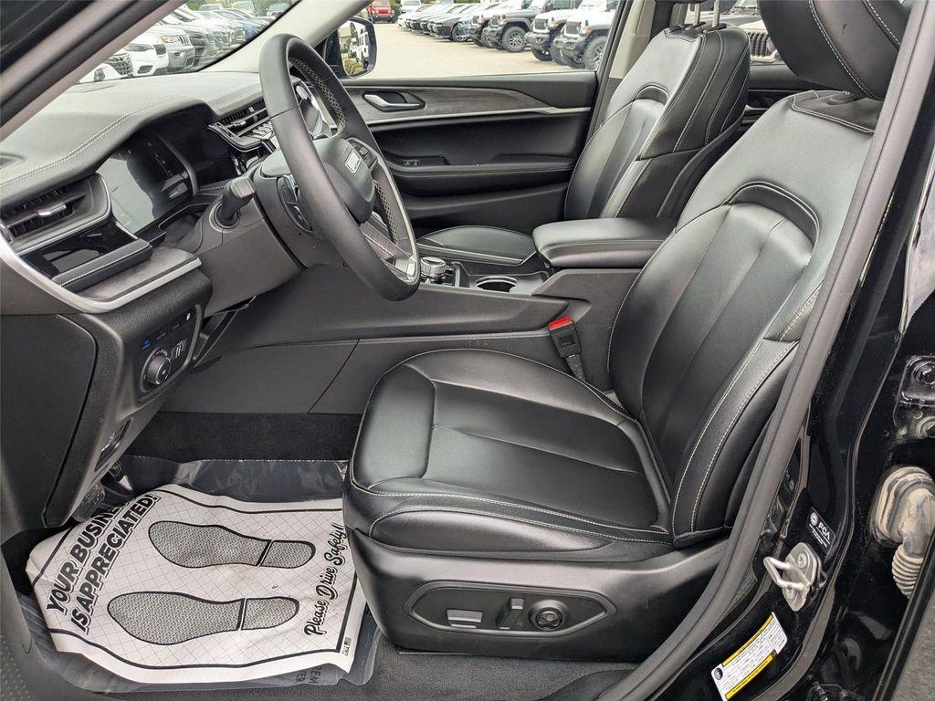 used 2024 Jeep Grand Cherokee 4xe car, priced at $29,100