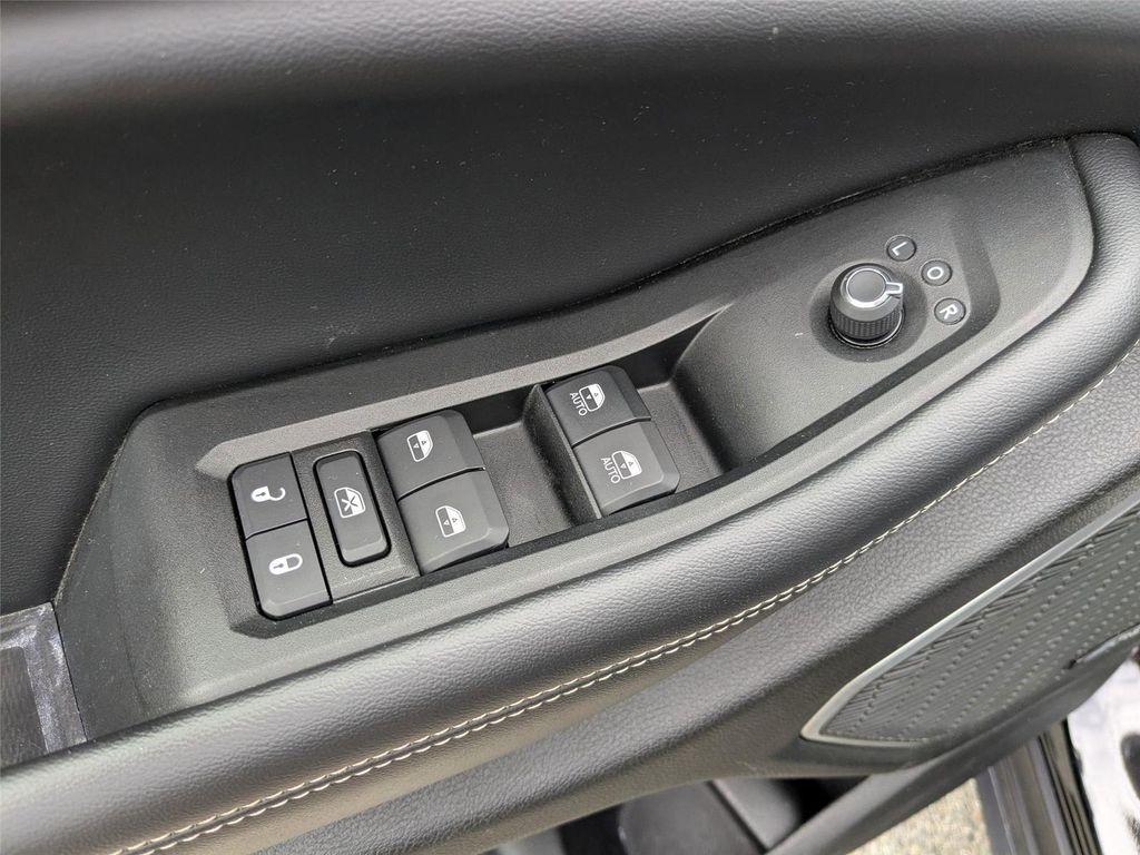 used 2024 Jeep Grand Cherokee 4xe car, priced at $29,100