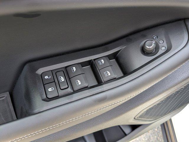 new 2025 Jeep Grand Cherokee car, priced at $42,178