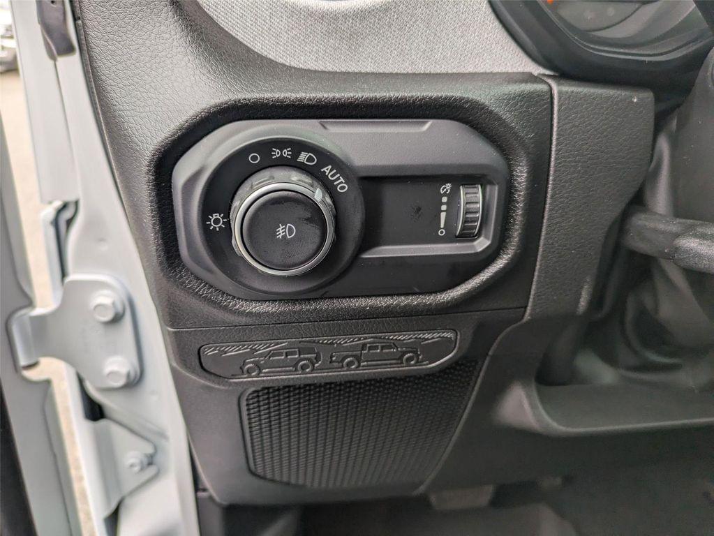 new 2025 Jeep Wrangler car, priced at $42,070