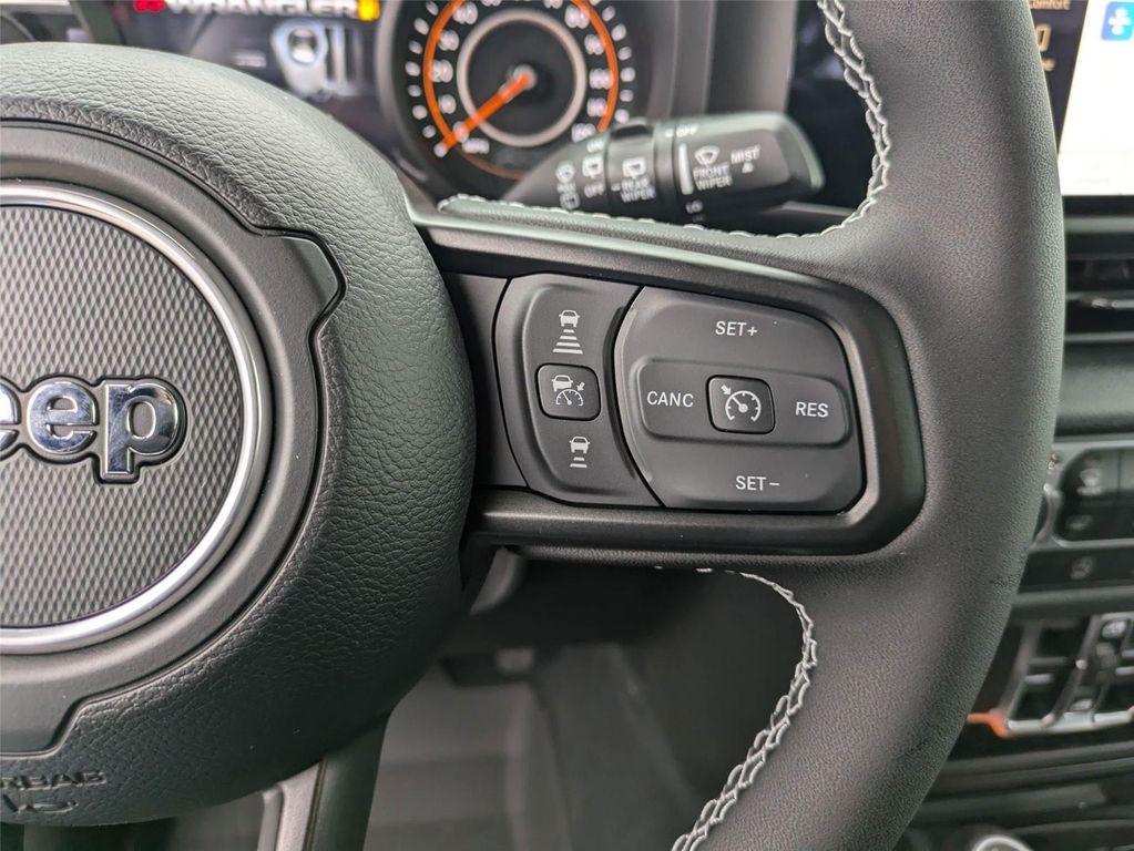 new 2025 Jeep Wrangler car, priced at $42,070
