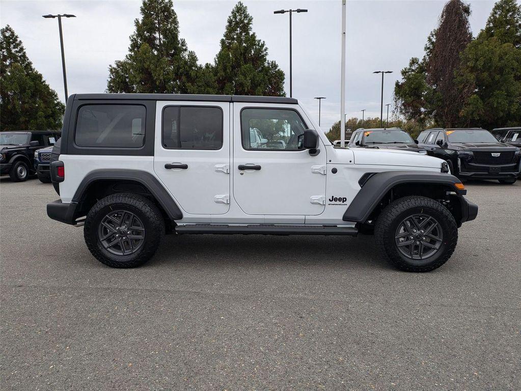 new 2025 Jeep Wrangler car, priced at $42,070