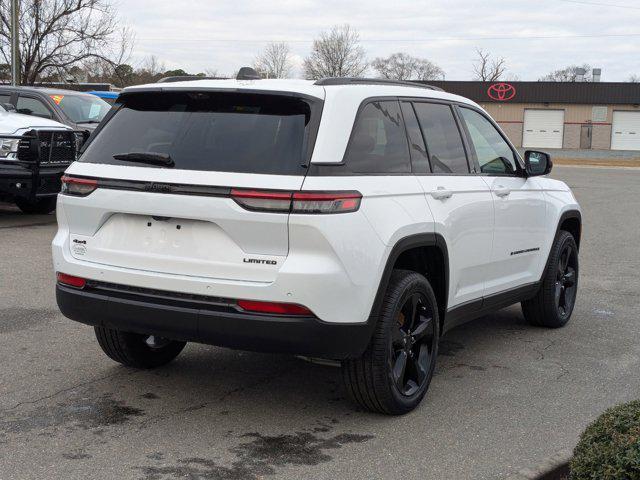 new 2025 Jeep Grand Cherokee car, priced at $48,795