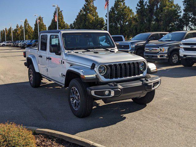 new 2024 Jeep Gladiator car, priced at $39,366