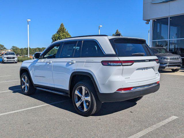 new 2025 Jeep Grand Cherokee car, priced at $48,444