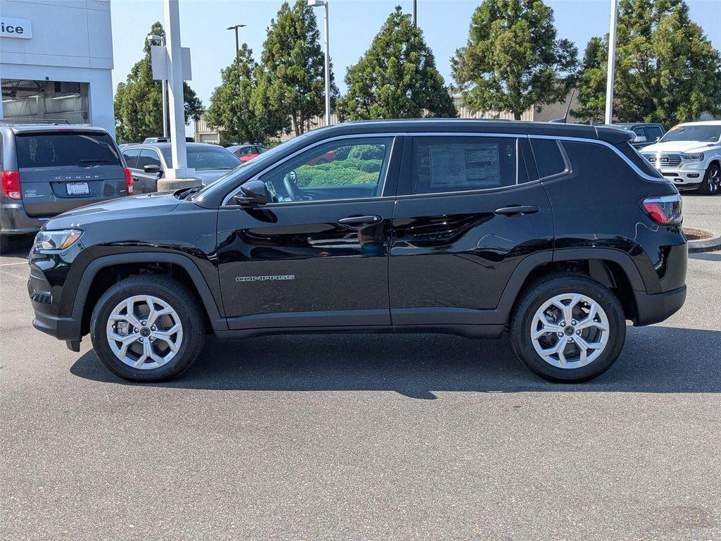 new 2025 Jeep Compass car, priced at $27,490
