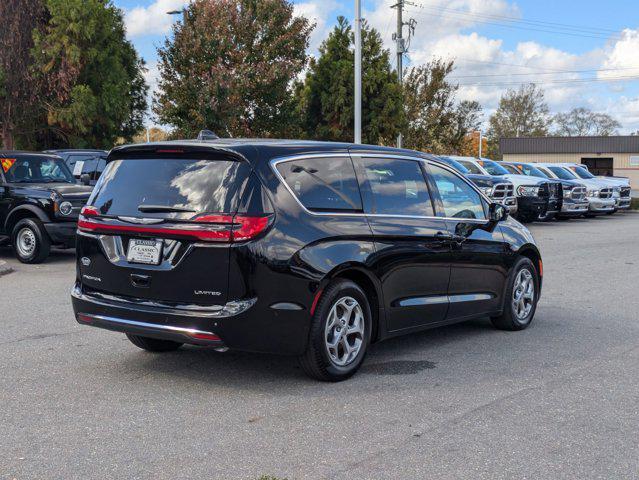 new 2024 Chrysler Pacifica car