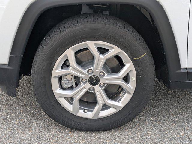 new 2025 Jeep Compass car, priced at $28,495