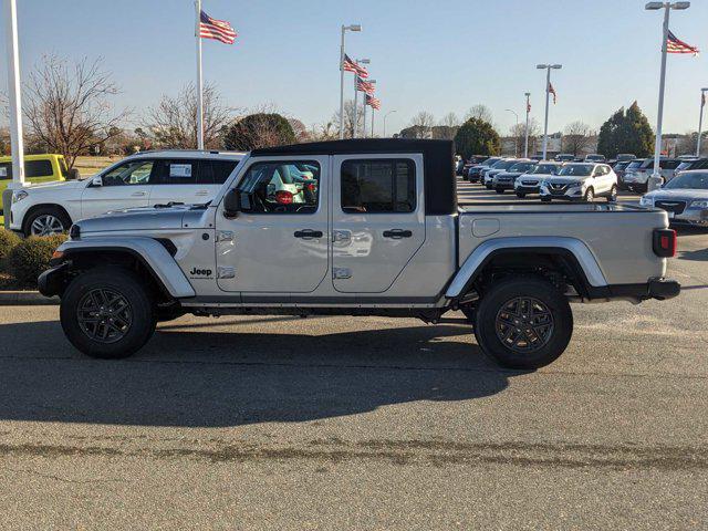 new 2024 Jeep Gladiator car, priced at $42,700