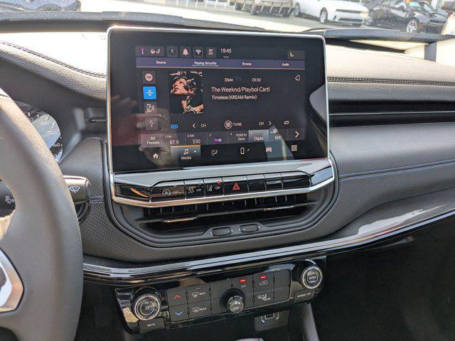 new 2025 Jeep Compass car, priced at $29,958
