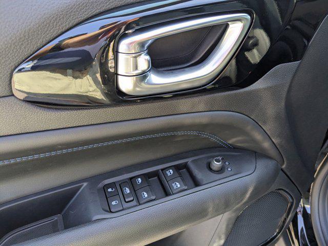 new 2025 Jeep Compass car, priced at $29,958