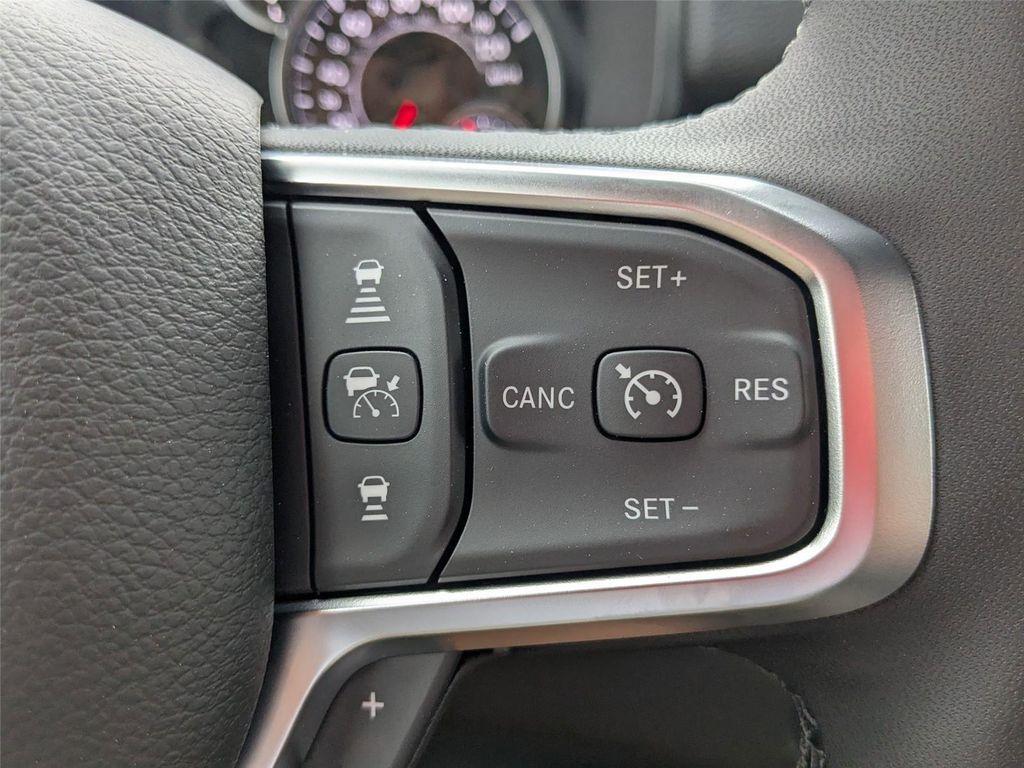 new 2025 Ram 1500 car, priced at $51,752