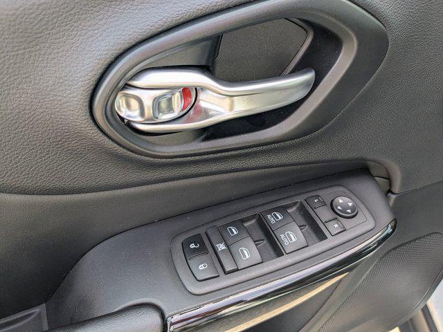 used 2023 Jeep Cherokee car, priced at $24,900