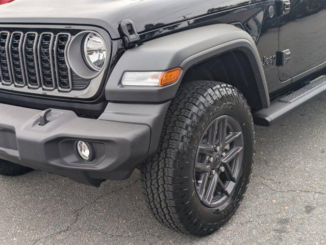 new 2025 Jeep Wrangler car, priced at $48,165