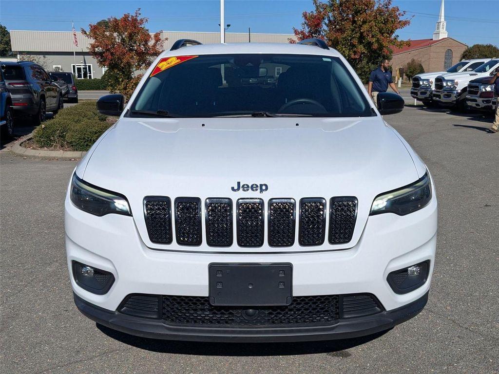 used 2022 Jeep Cherokee car, priced at $22,900