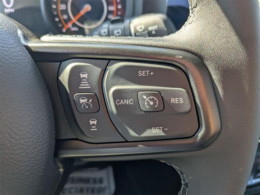 new 2025 Jeep Wrangler car, priced at $41,645