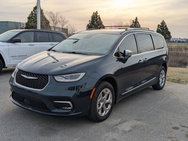 used 2021 Chrysler Pacifica car, priced at $33,900