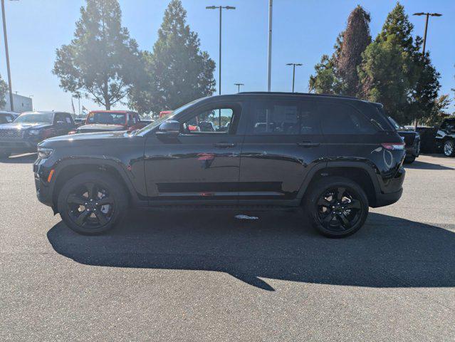 new 2025 Jeep Grand Cherokee car, priced at $48,484