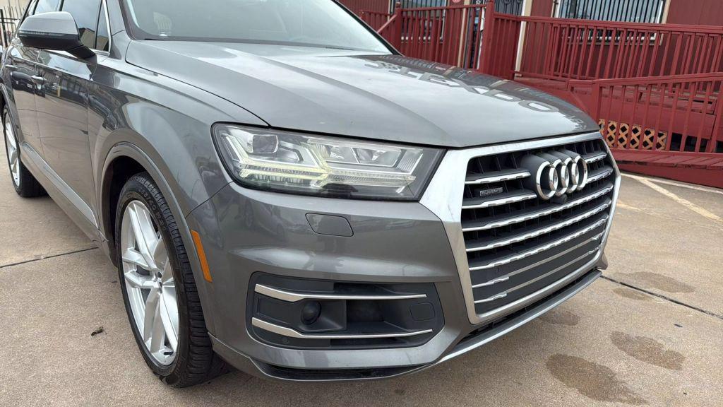 used 2017 Audi Q7 car, priced at $17,995