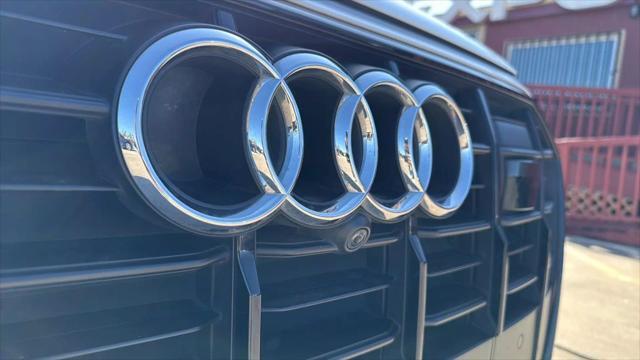 used 2021 Audi Q7 car, priced at $30,995