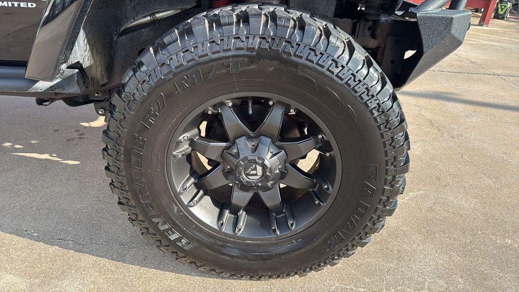 used 2015 Jeep Wrangler Unlimited car, priced at $16,995