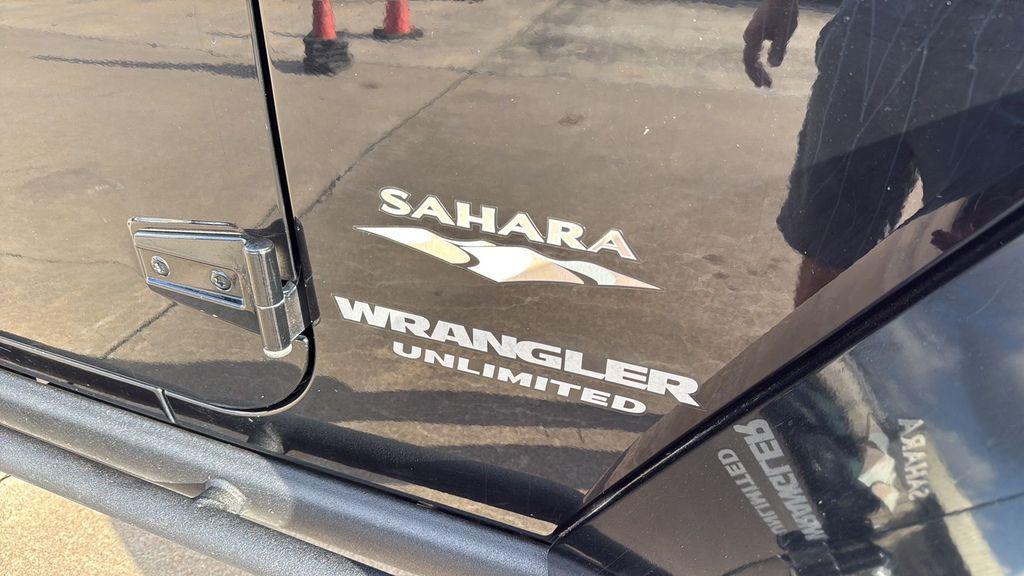 used 2015 Jeep Wrangler Unlimited car, priced at $16,995
