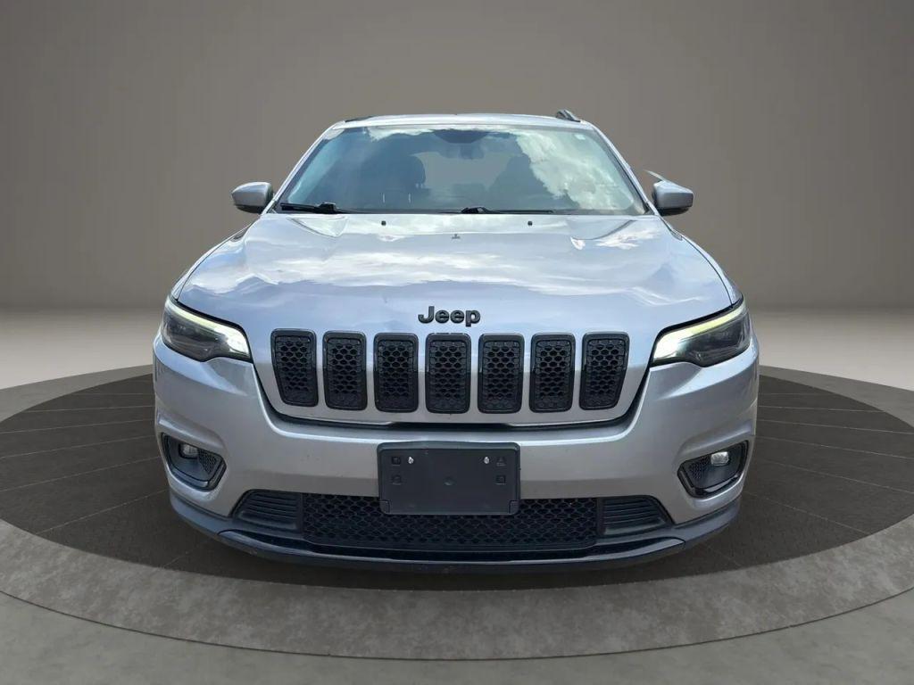 used 2020 Jeep Cherokee car, priced at $11,995
