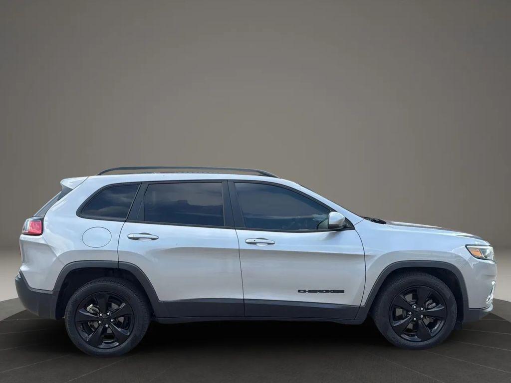 used 2020 Jeep Cherokee car, priced at $11,995