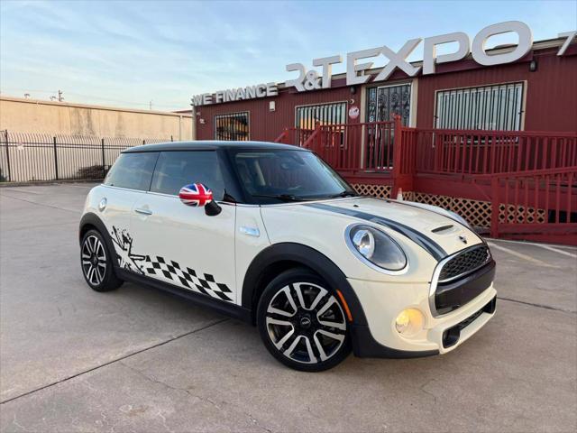 used 2019 MINI Hardtop car, priced at $18,995