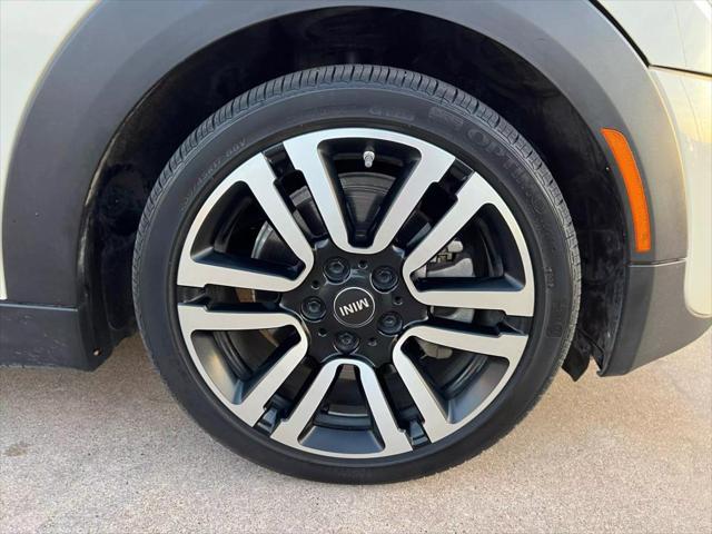 used 2019 MINI Hardtop car, priced at $18,995