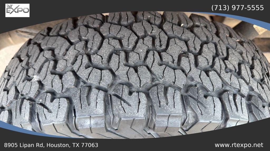 used 2022 Ford F-150 car, priced at $17,995