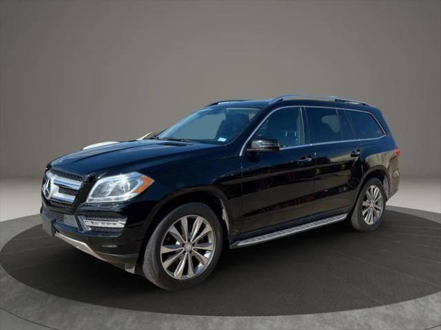 used 2015 Mercedes-Benz GL-Class car, priced at $15,995