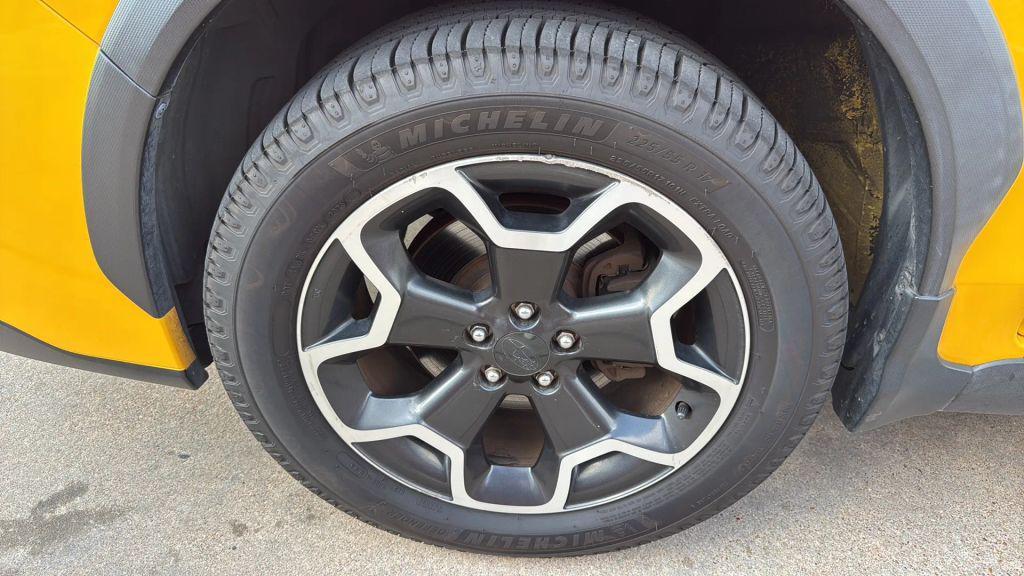 used 2015 Subaru XV Crosstrek car, priced at $12,995