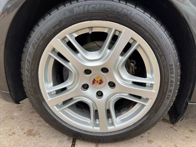 used 2013 Porsche Panamera car, priced at $21,995