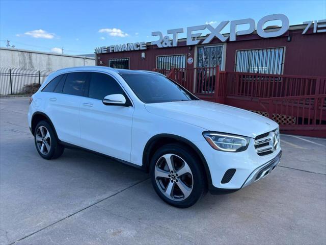 used 2020 Mercedes-Benz GLC 300 car, priced at $23,995