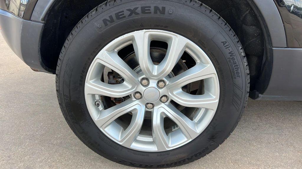 used 2016 Land Rover Range Rover Evoque car, priced at $13,995