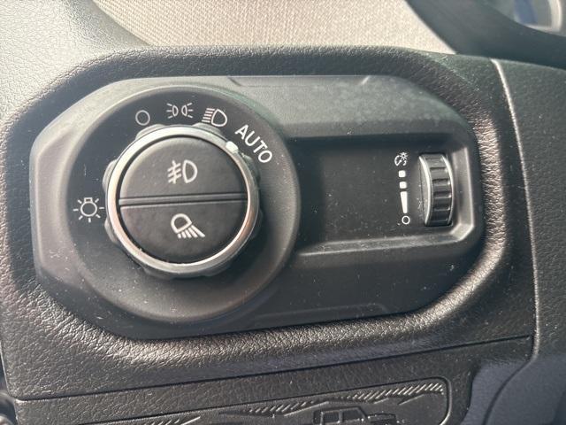 used 2024 Jeep Gladiator car, priced at $43,399